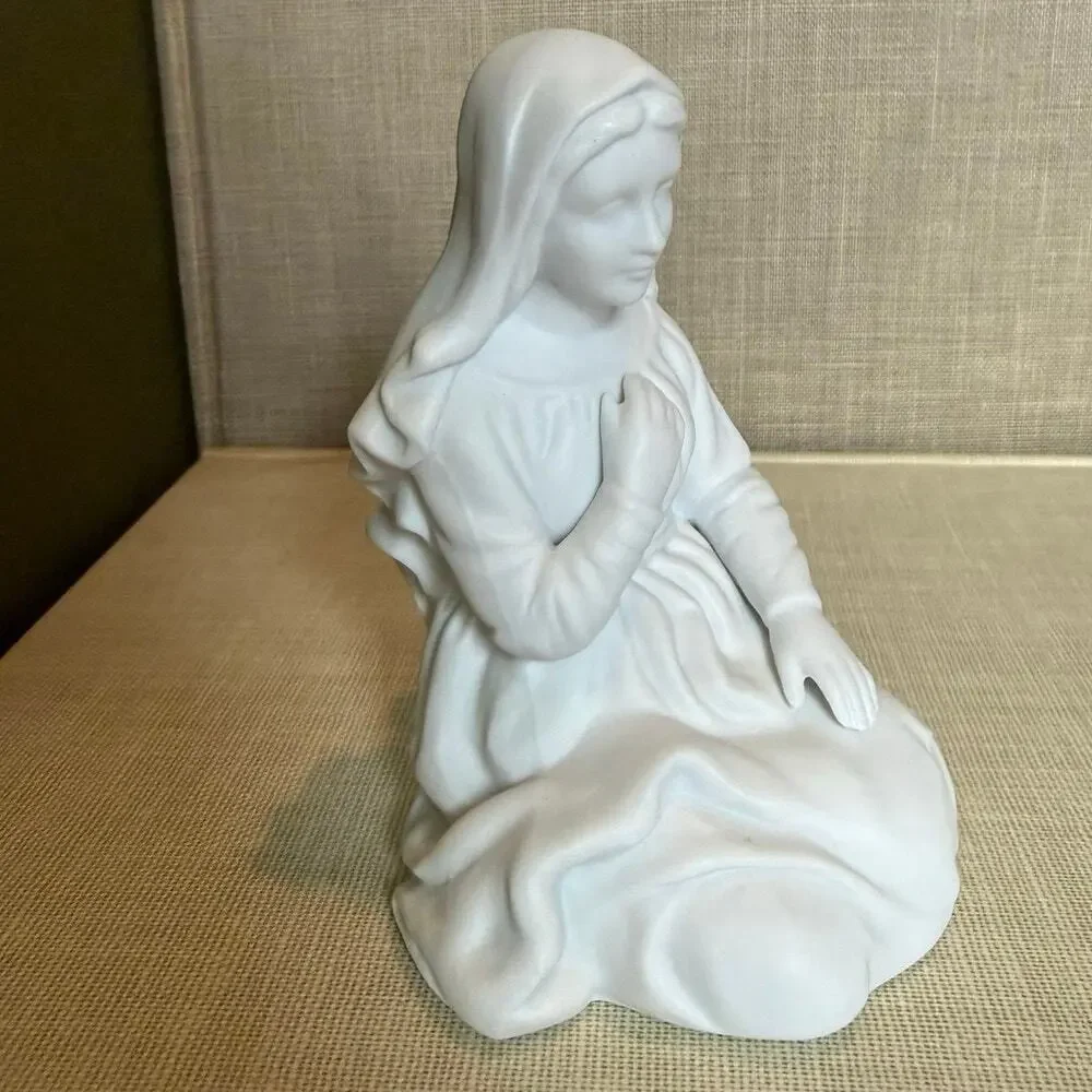 1981 Avon Nativity Collectibles • Holy Family • Boxed
